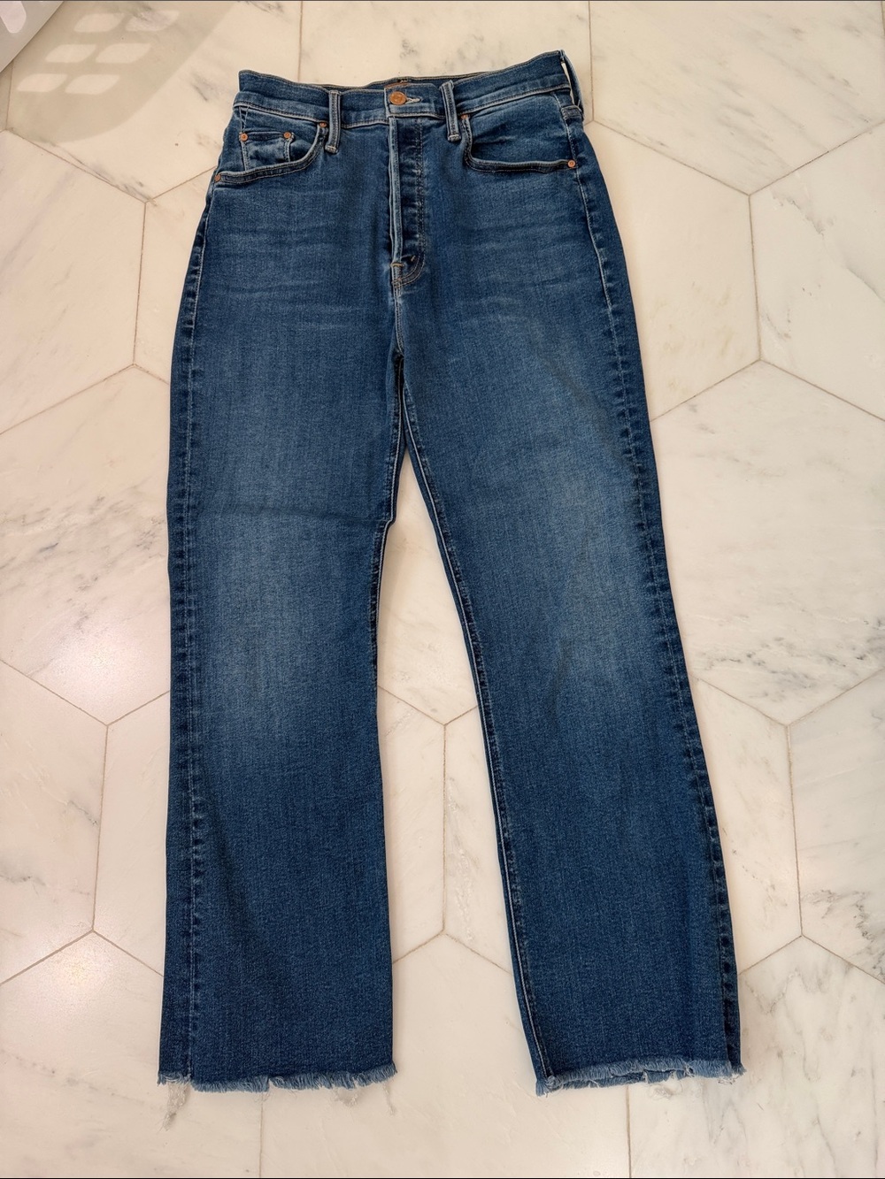 MOTHER Cropped Straight Jeans in Dark Blue Wash